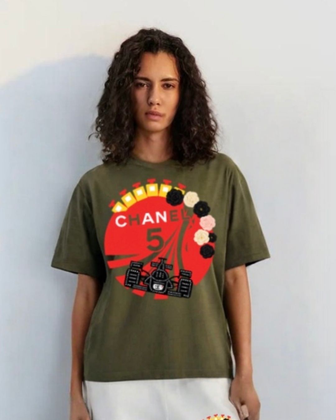 WOMEN'S CHANEL OVERSIZED TSHIRT (OLIVE)