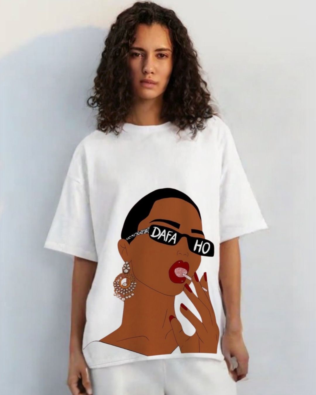 WOMEN'S DAFFA HO OVERSIZED TSHIRT (WHITE)