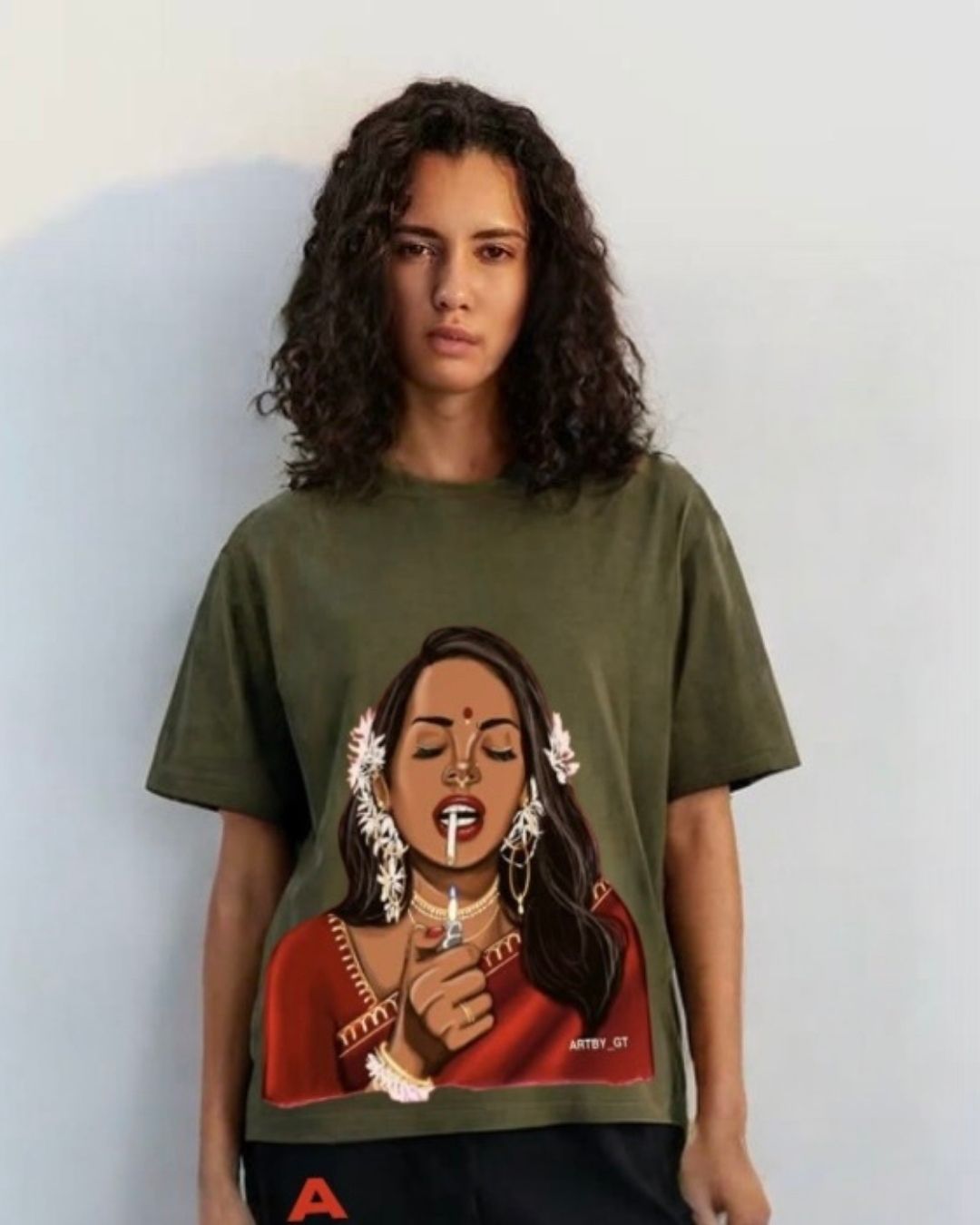 WOMEN'S HOT MESS OVERSIZED TSHIRT (OLIVE)