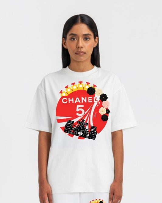 WOMEN'S CHANEL OVERSIZED TSHIRT (WHITE )