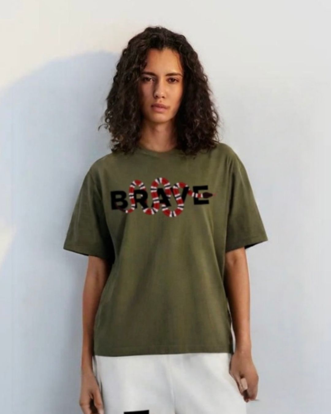 WOMEN'S BRAVE SNAKE OVERSIZED TSHIRT (OLIVE)