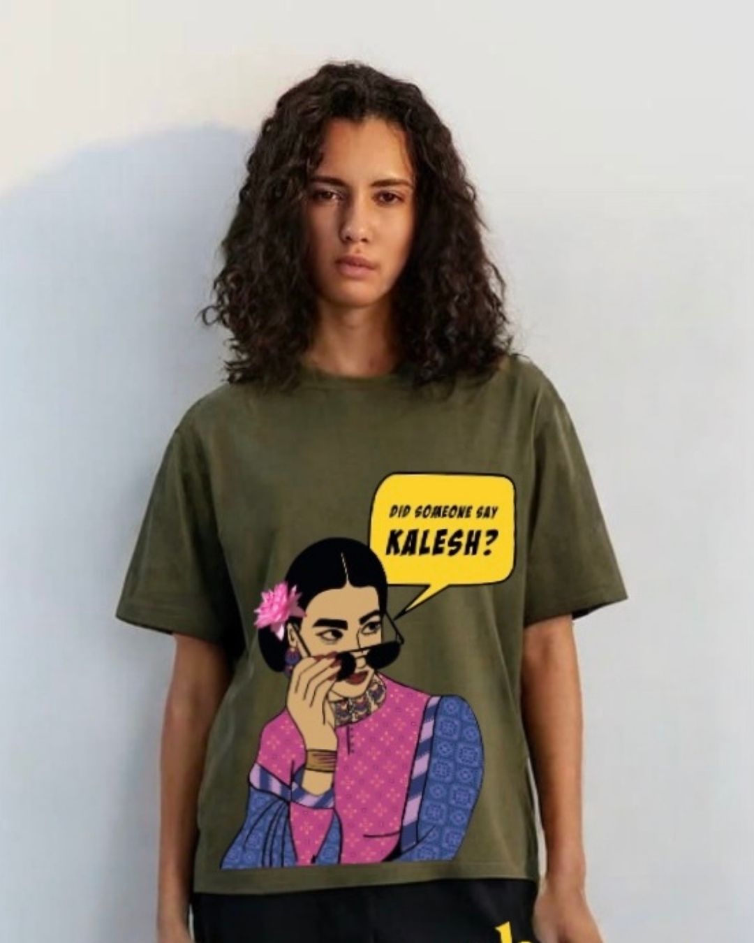 WOMEN'S GOSSIP OVERSIZED TSHIRT (OLIVE)