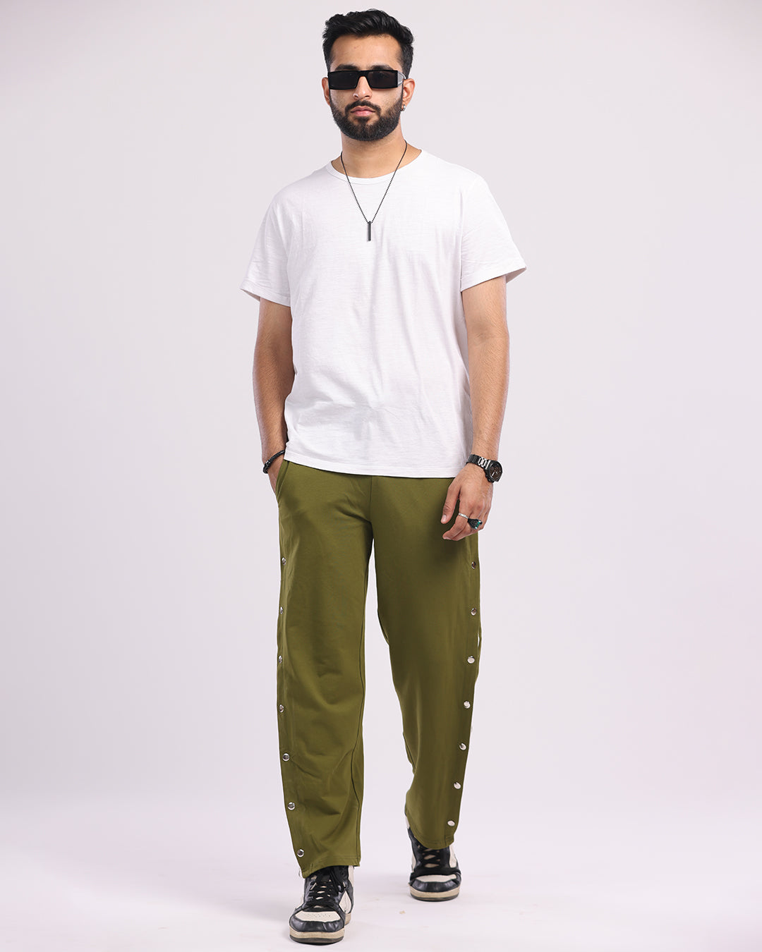 Men Snap Buttons Cotton trouser - Cheesy Olive